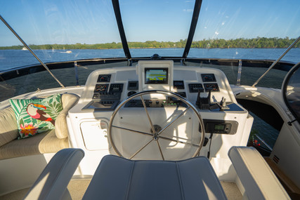 Queenship Pilothouse Motor Yacht