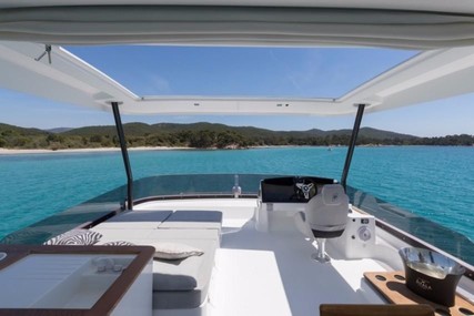 Fountaine Pajot MY6