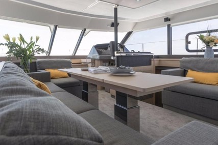 Fountaine Pajot MY6