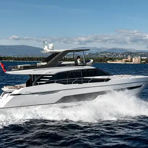 2024 Fairline Squadron 68