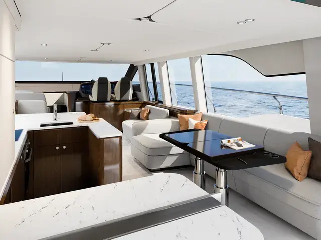 Fairline Squadron 68