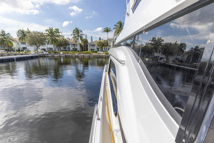 Queenship 64 Flybridge Motor Yacht