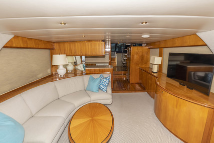 Queenship 64 Flybridge Motor Yacht