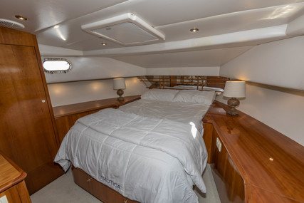 Queenship 64 Flybridge Motor Yacht