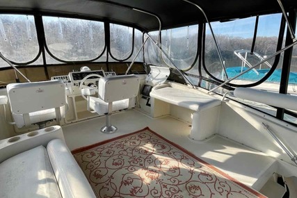 Mainship 41 Cockpit