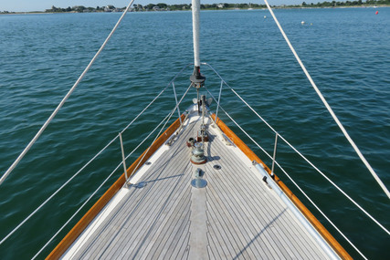 Hinckley Bermuda 40 MK III Yawl