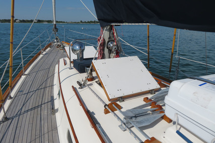 Hinckley Bermuda 40 MK III Yawl