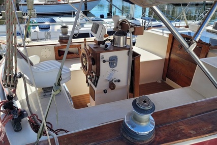 Stamas 44 Ketch