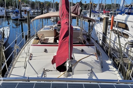 Stamas 44 Ketch