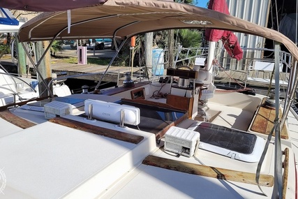 Stamas 44 Ketch