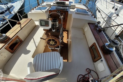 Stamas 44 Ketch