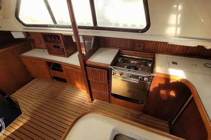 Stamas 44 Ketch