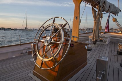 Custom Boats Sailing Schooner