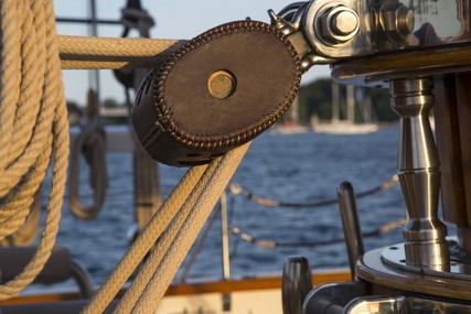 Custom Boats Sailing Schooner