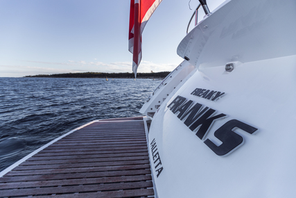 Sunseeker 105 Yacht