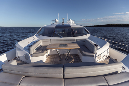 Sunseeker 105 Yacht