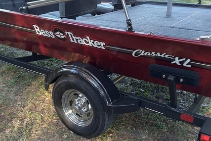 Bass Tracker Pro Boats XL Classic