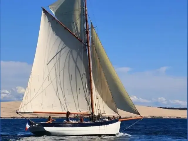 Custom Boats Bristol Channel Pilot Cutter Replica