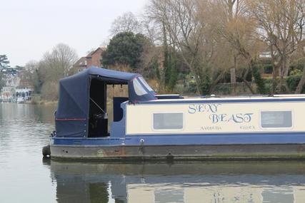 Wide Beam Narrowboat 60 x 12 by Collingwood Boats