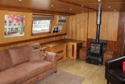 Wide Beam Narrowboat 60 x 12 by Collingwood Boats