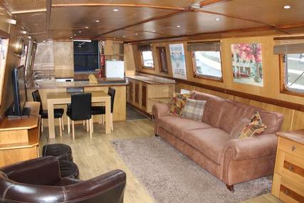 Wide Beam Narrowboat 60 x 12 by Collingwood Boats