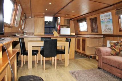 Wide Beam Narrowboat 60 x 12 by Collingwood Boats