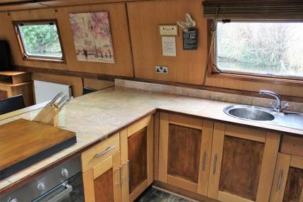 Wide Beam Narrowboat 60 x 12 by Collingwood Boats