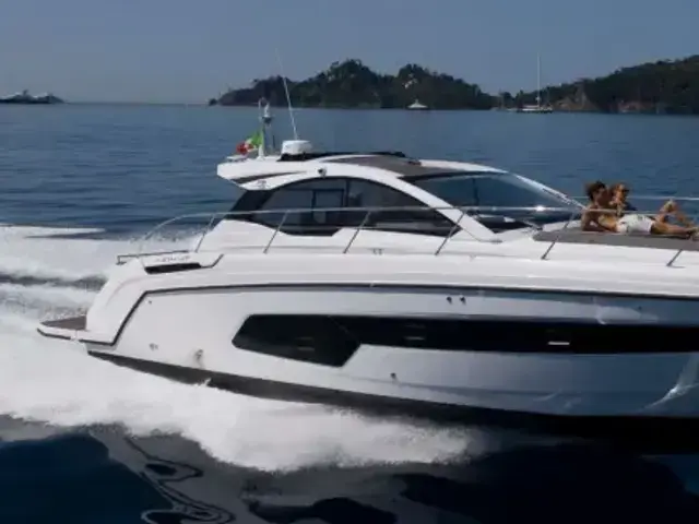 Azimut Atlantis 45