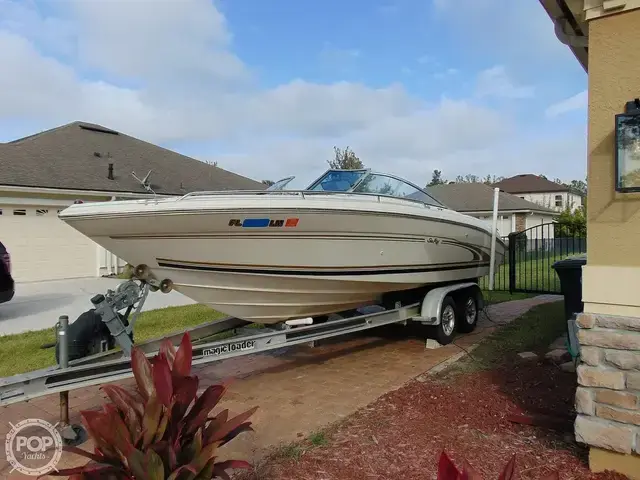 Sea Ray 230 bowrider