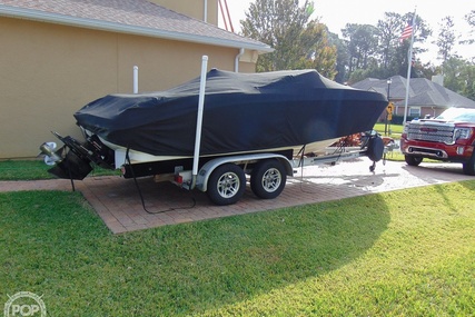 Sea Ray 230 bowrider