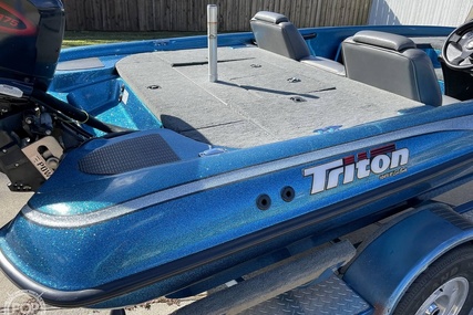 Triton Tr19