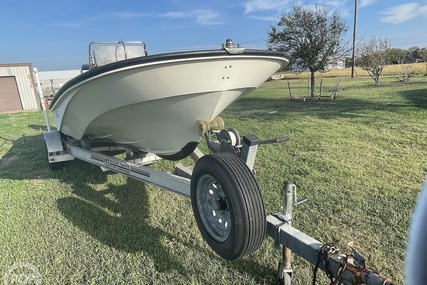 Boston Whaler 19 Low Profile