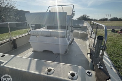 Boston Whaler 19 Low Profile