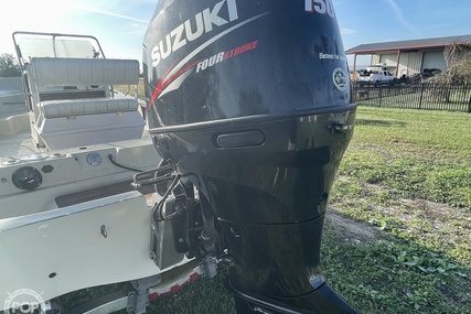 Boston Whaler 19 Low Profile