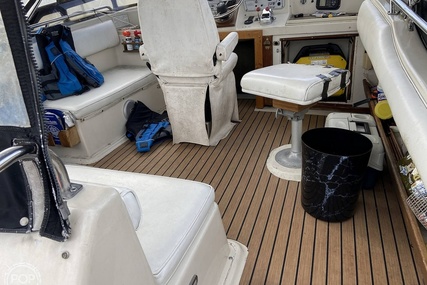 Mainship 40 DC Nantucket