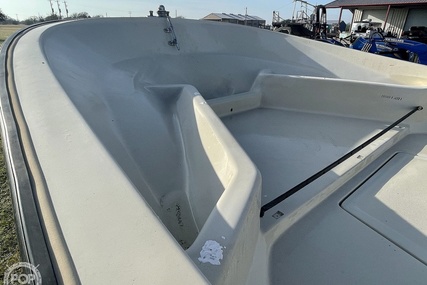 Boston Whaler 19 Low Profile