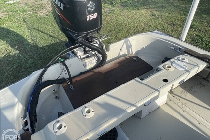 Boston Whaler 19 Low Profile