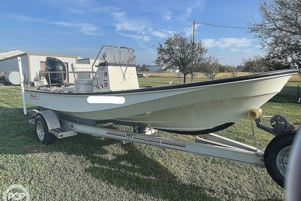 Boston Whaler 19 Low Profile