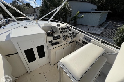 OUTLAW Marine 28