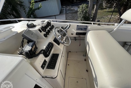 OUTLAW Marine 28