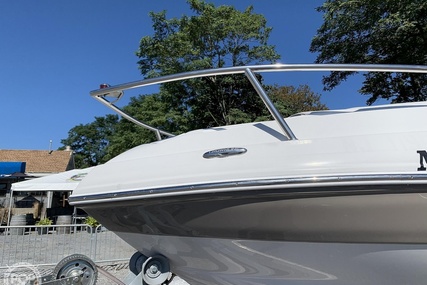 Crownline 236 SC