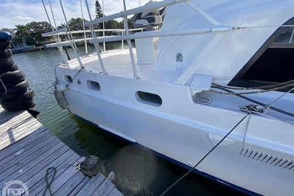 Hatteras 41 Double Cabin Freedom Seeker