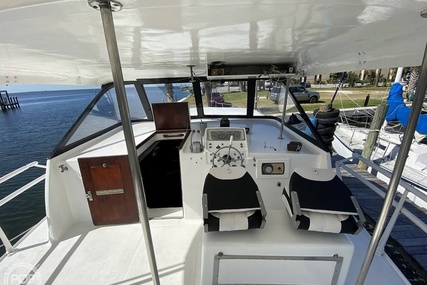 Hatteras 41 Double Cabin Freedom Seeker