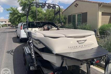 Correct Craft Super Air Nautique 210 Team Edition