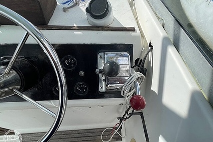 Luhrs 30' Alura