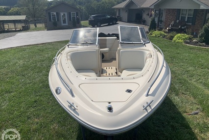 Sea Ray 220 Signature Select