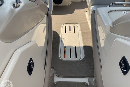 Sea Ray 220 Signature Select