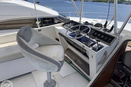 Bayliner 4588 Pilothouse MY