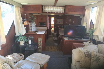 Bluewater 51 Coastal Cruiser