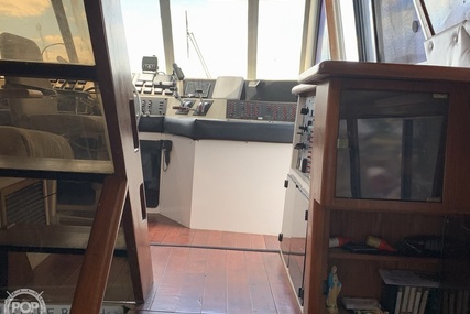 Bayliner 4588 Pilothouse MY